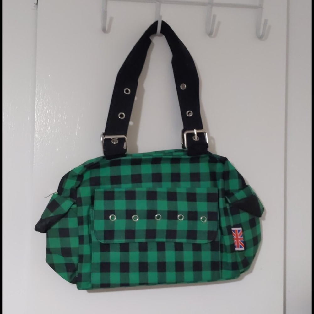 Hand bag